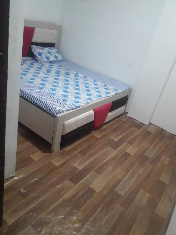 Oyo Golden Inn Hotel Мератх Экстерьер фото